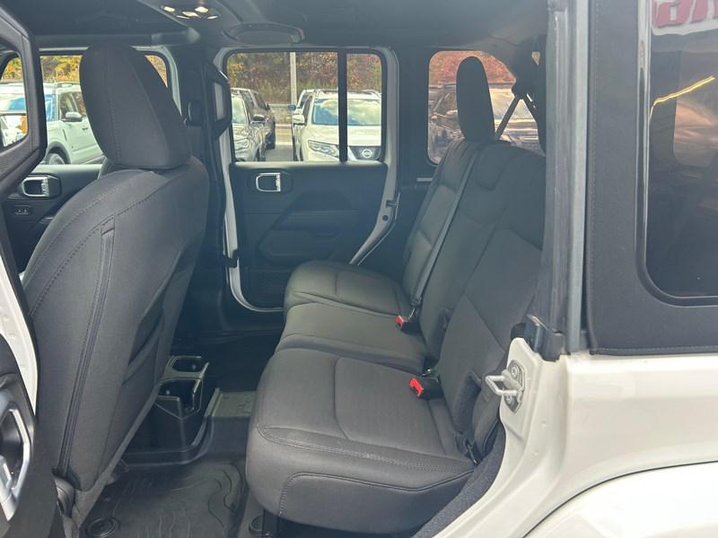 used 2021 Jeep Wrangler Unlimited car, priced at $30,440