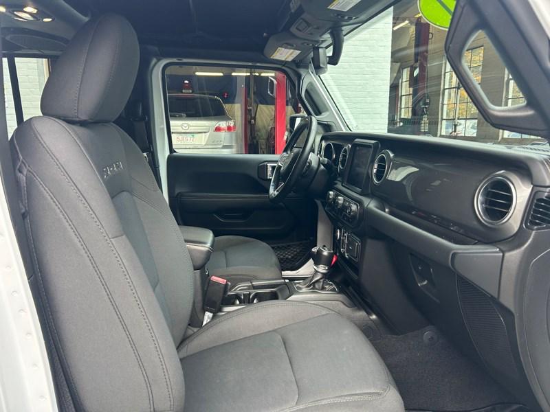 used 2021 Jeep Wrangler Unlimited car, priced at $30,440