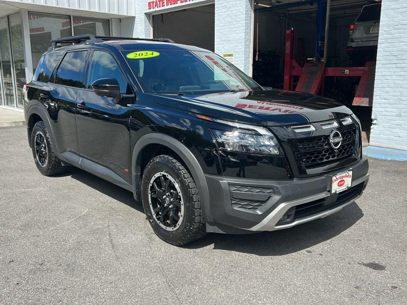 used 2024 Nissan Pathfinder car, priced at $33,990