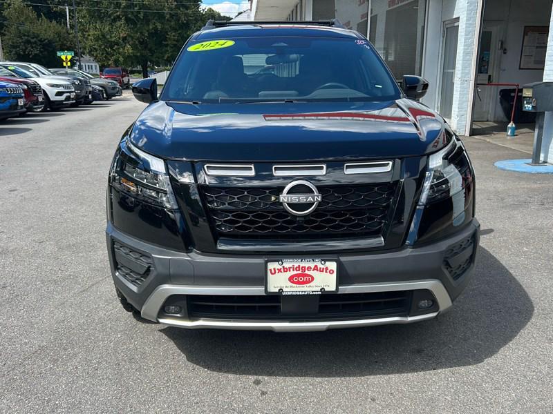 used 2024 Nissan Pathfinder car, priced at $33,990
