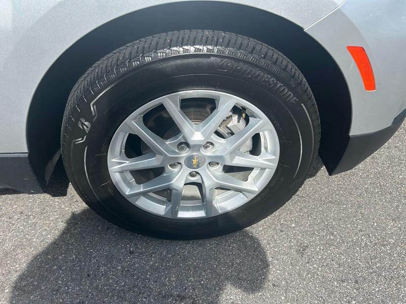 used 2022 Chevrolet Equinox car, priced at $19,990