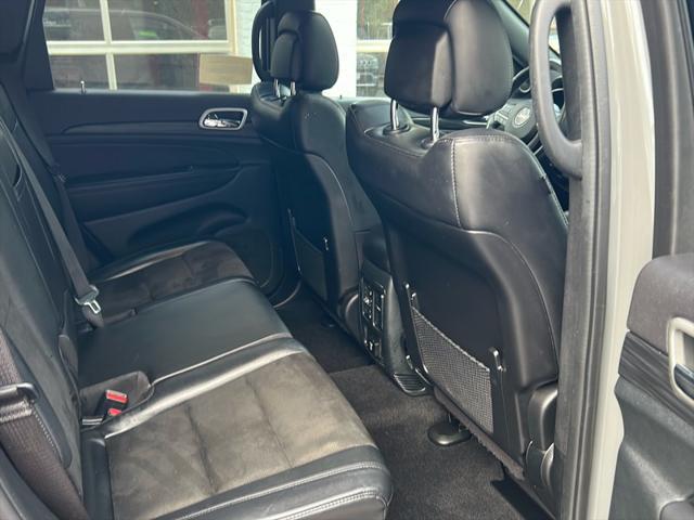 used 2022 Jeep Grand Cherokee car, priced at $30,990