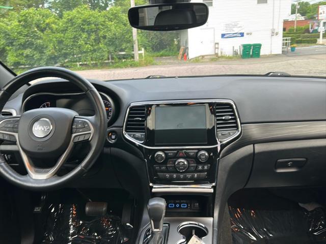 used 2022 Jeep Grand Cherokee car, priced at $30,990