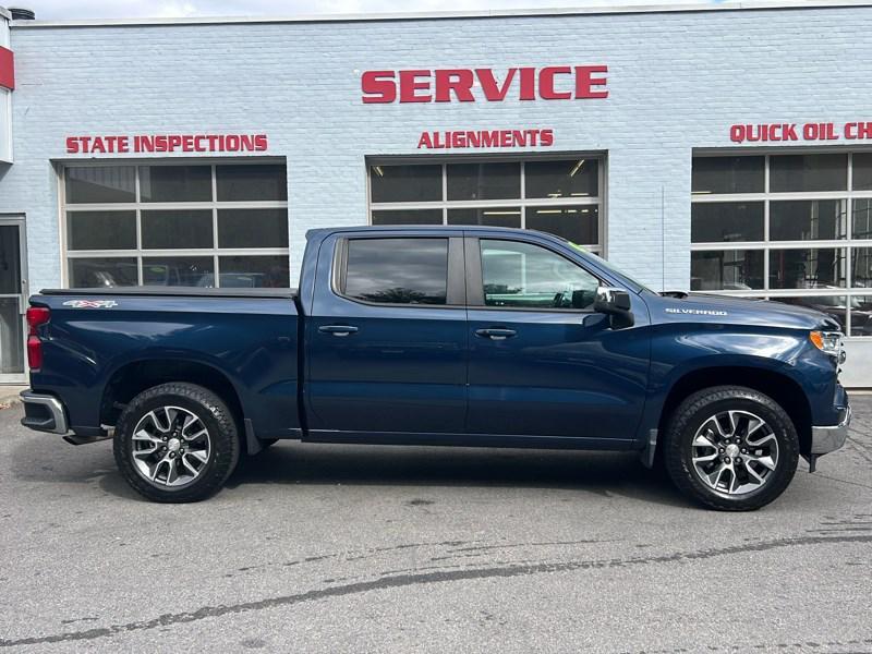 used 2022 Chevrolet Silverado 1500 car, priced at $36,990
