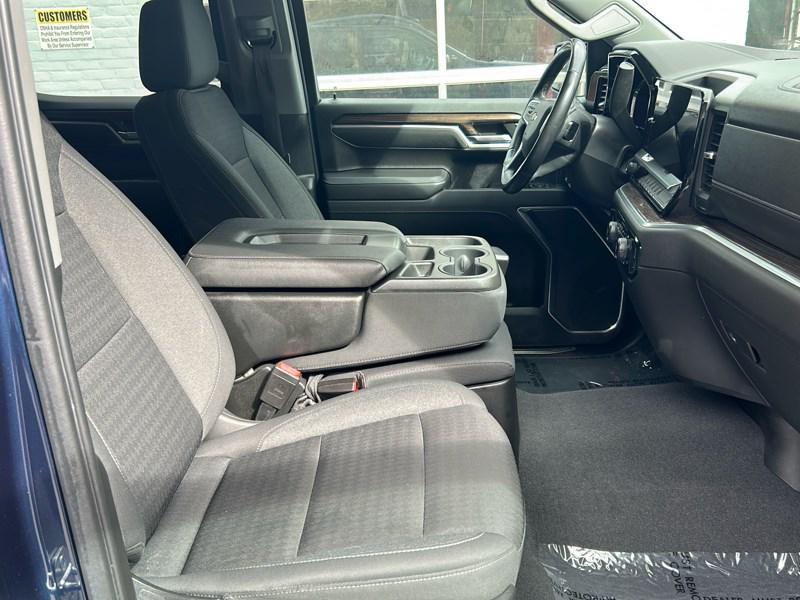 used 2022 Chevrolet Silverado 1500 car, priced at $36,990