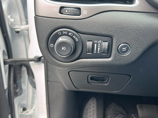 used 2021 Jeep Cherokee car, priced at $26,990