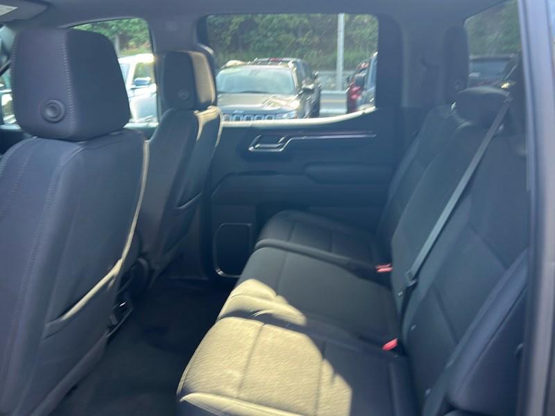 used 2023 Chevrolet Silverado 1500 car, priced at $35,990