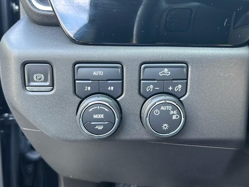 used 2023 Chevrolet Silverado 1500 car, priced at $35,990