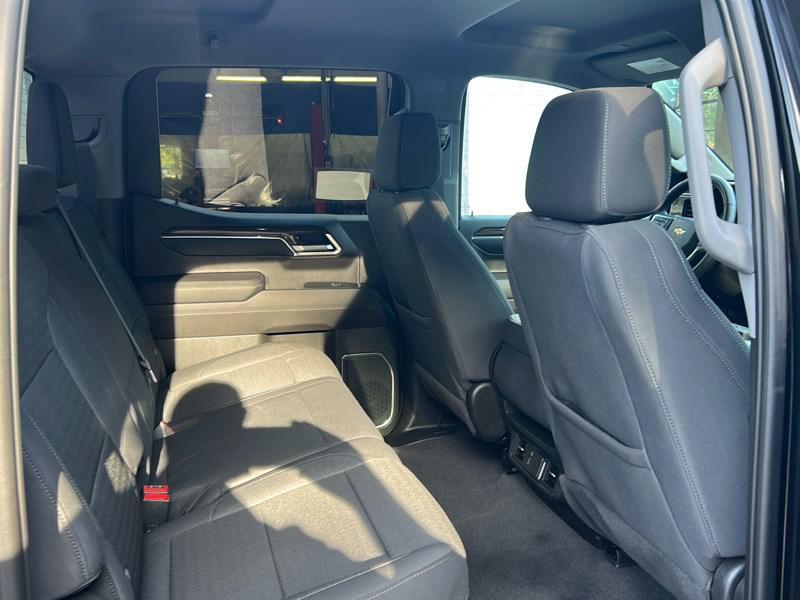 used 2023 Chevrolet Silverado 1500 car, priced at $35,990