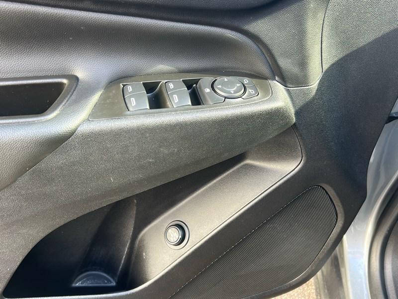 used 2023 Chevrolet Equinox car, priced at $19,990