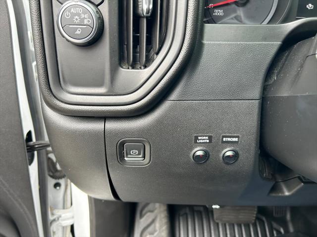 used 2025 Nissan Frontier car, priced at $36,990