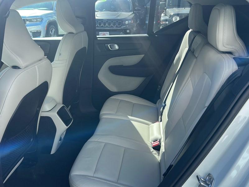 used 2021 Volvo XC40 car, priced at $24,990