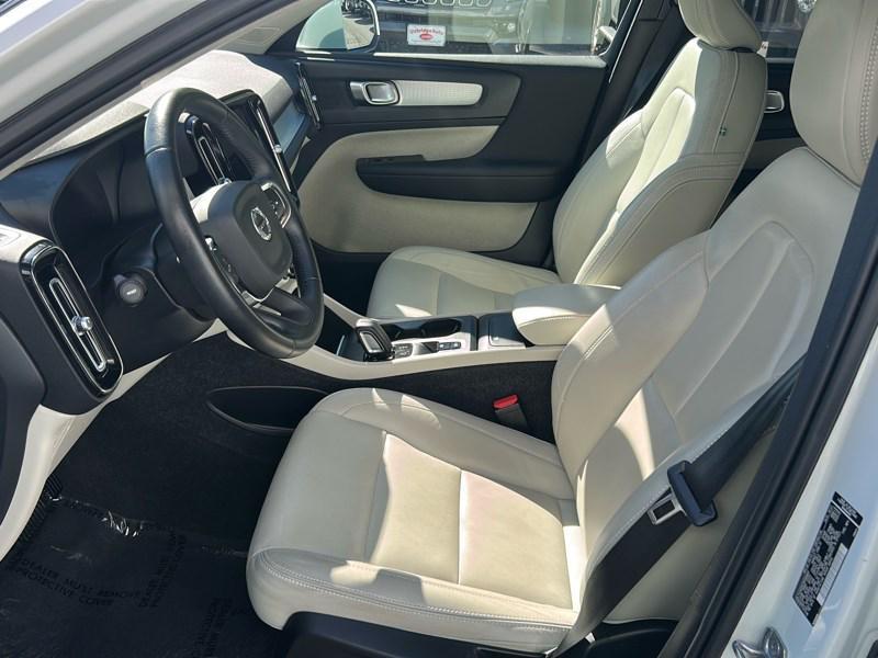 used 2021 Volvo XC40 car, priced at $24,990