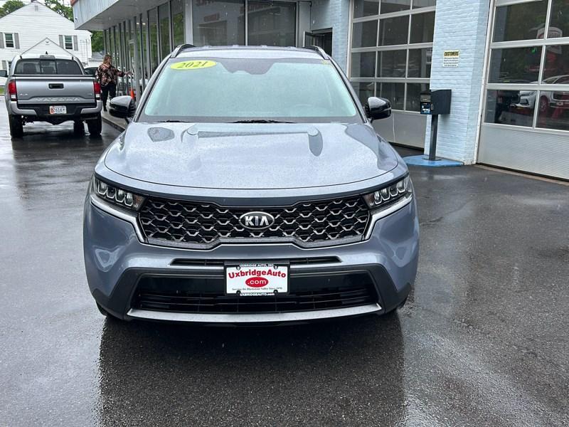 used 2021 Kia Sorento car, priced at $28,990