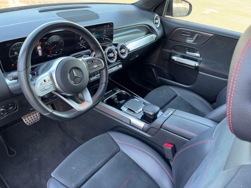 used 2020 Mercedes-Benz GLB 250 car, priced at $15,800