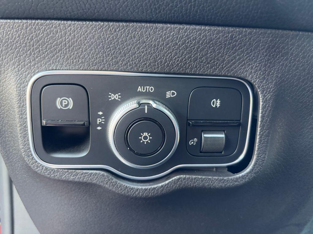 used 2020 Mercedes-Benz GLB 250 car, priced at $15,800