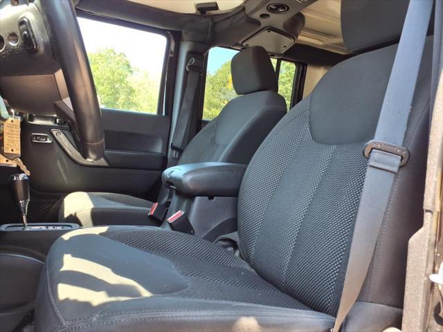 used 2016 Jeep Wrangler Unlimited car, priced at $19,880