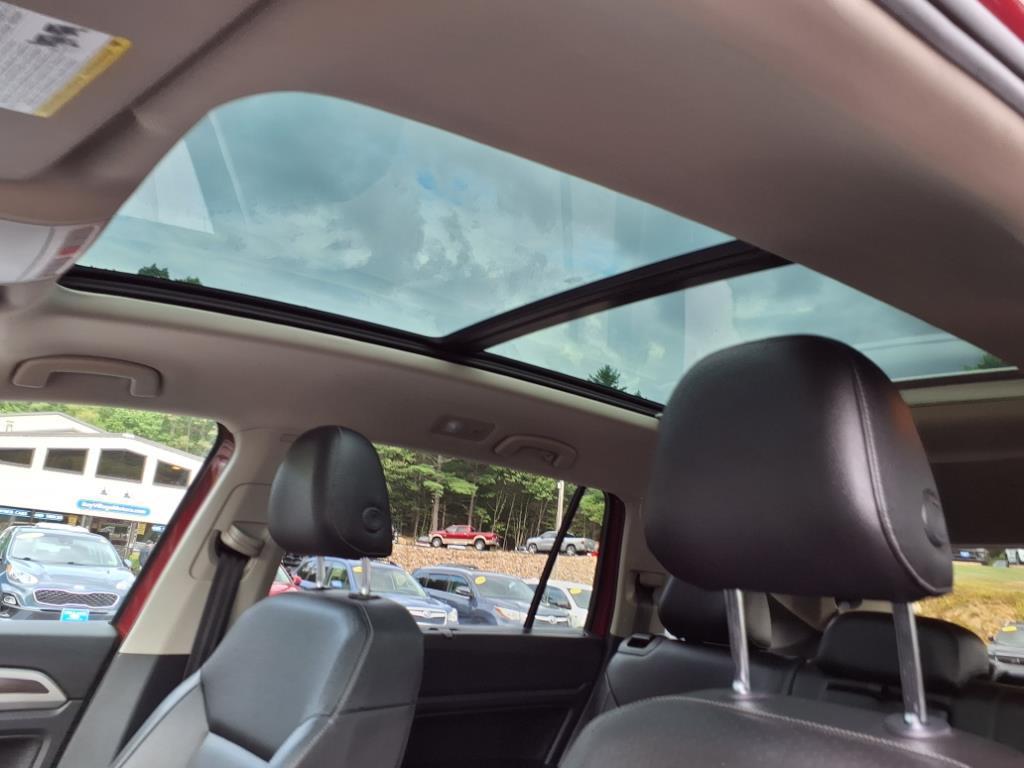 used 2018 Volkswagen Atlas car, priced at $16,445