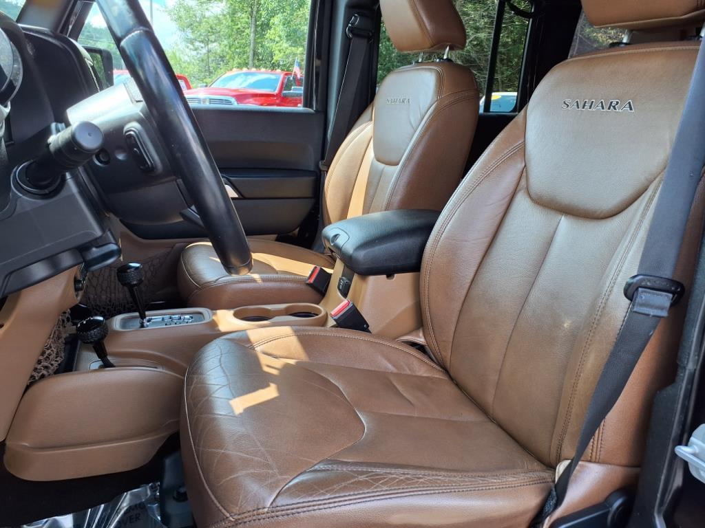used 2016 Jeep Wrangler Unlimited car, priced at $17,440
