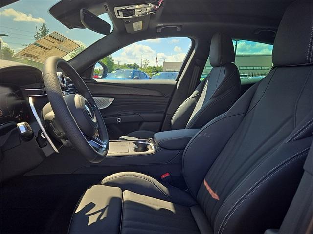 new 2025 Maserati Grecale car, priced at $91,495