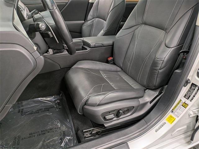 used 2020 Lexus ES 300h car, priced at $30,495