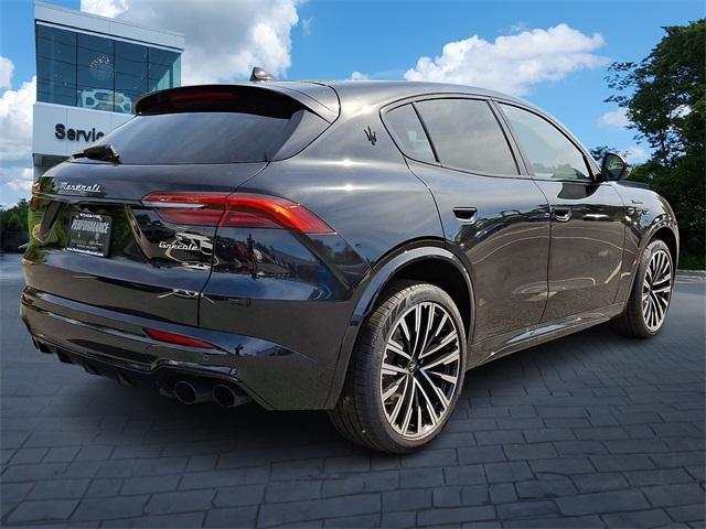 new 2025 Maserati Grecale car, priced at $91,065