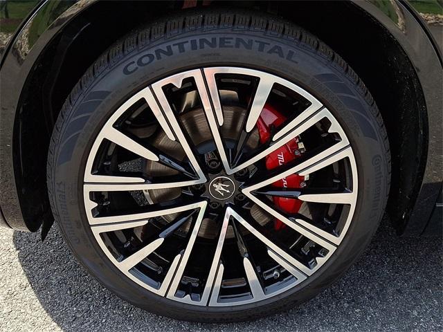 new 2025 Maserati Grecale car, priced at $91,065