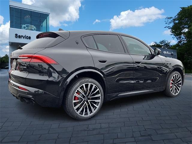new 2025 Maserati Grecale car, priced at $91,065