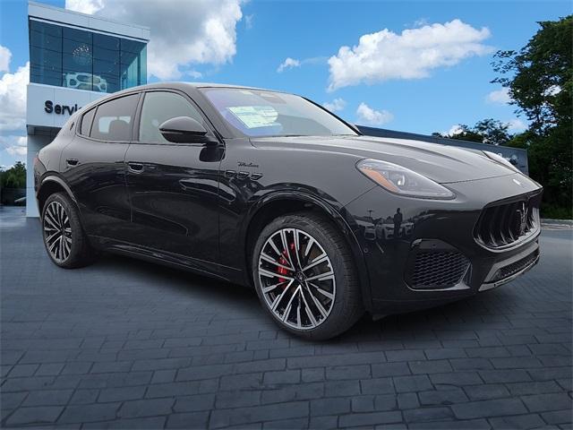 new 2025 Maserati Grecale car, priced at $91,065