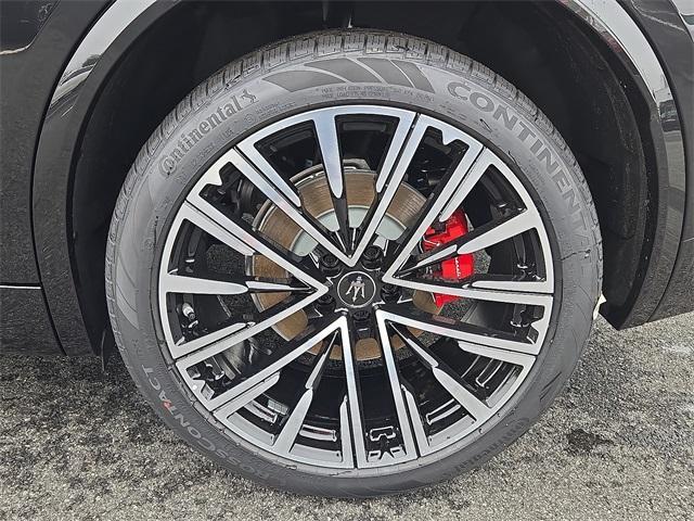 new 2025 Maserati Grecale car, priced at $91,065