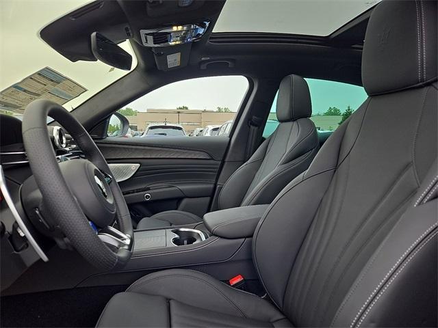 new 2025 Maserati Grecale car, priced at $91,065
