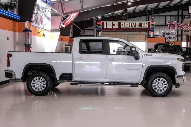 used 2024 Chevrolet Silverado 2500 car, priced at $50,882