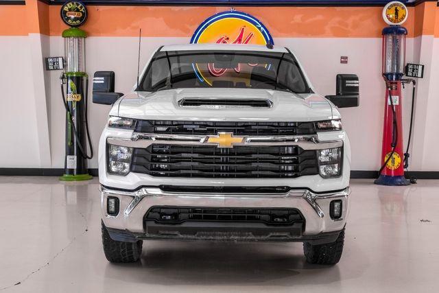 used 2024 Chevrolet Silverado 2500 car, priced at $50,882