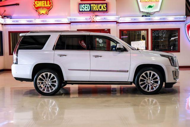used 2020 Cadillac Escalade car, priced at $39,993