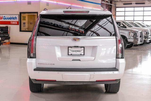 used 2019 Cadillac Escalade ESV car, priced at $39,552