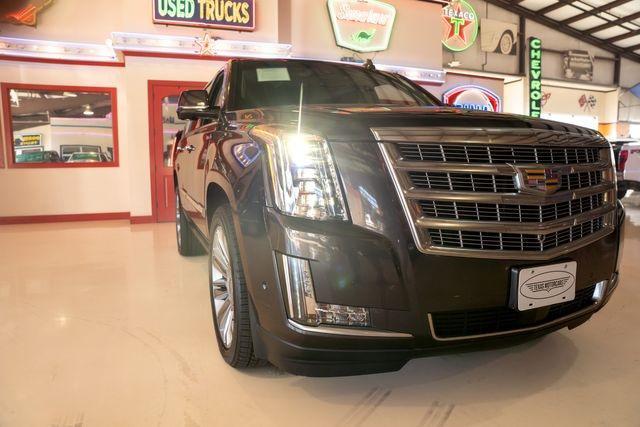 used 2017 Cadillac Escalade car, priced at $29,772