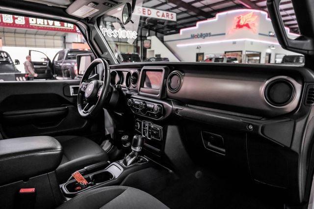 used 2020 Jeep Gladiator car, priced at $29,577