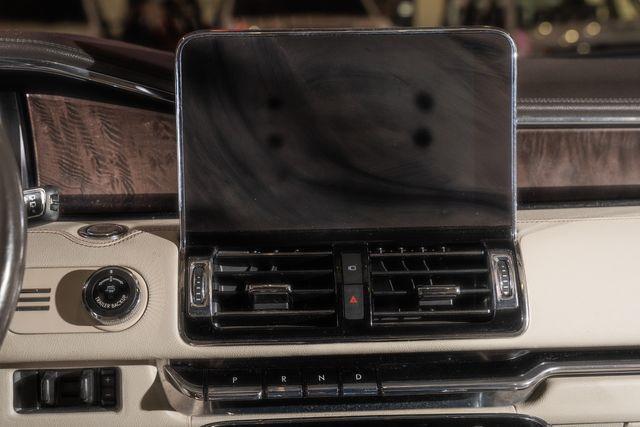 used 2019 Lincoln Navigator L car, priced at $29,992
