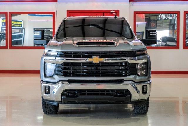 used 2024 Chevrolet Silverado 2500 car, priced at $56,992