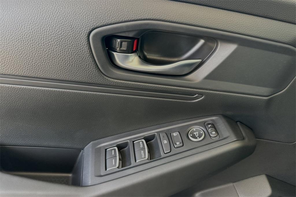 new 2025 Honda Accord car, priced at $28,573