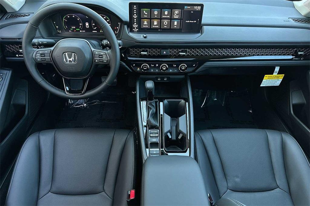 new 2024 Honda Accord Hybrid car