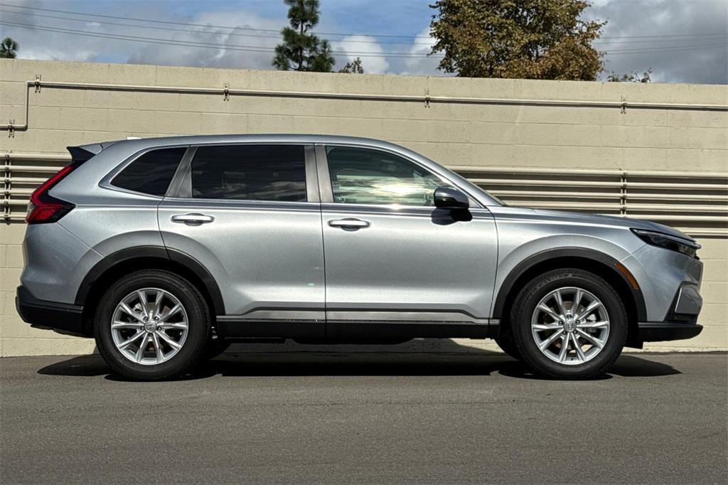 used 2025 Honda CR-V car, priced at $35,295