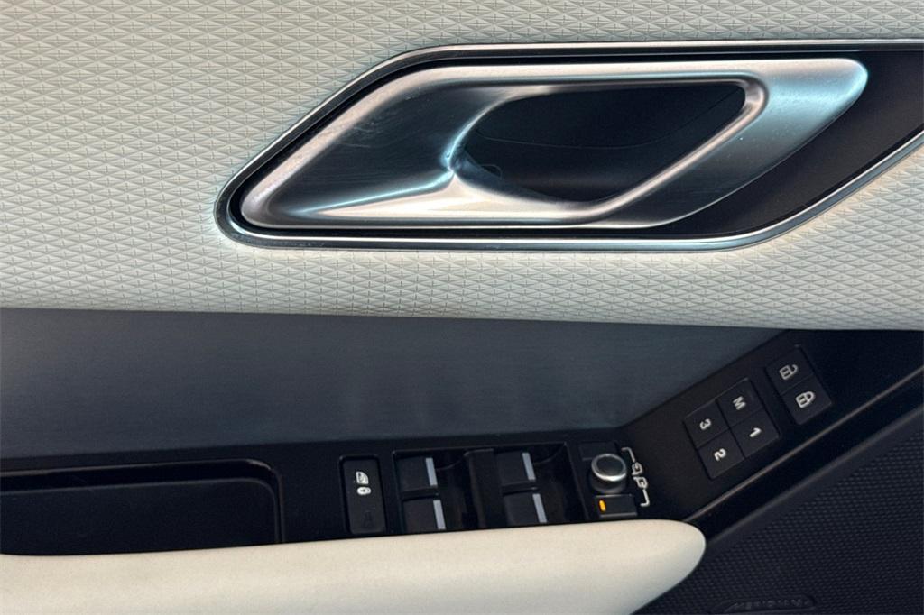used 2022 Land Rover Range Rover Velar car, priced at $41,995
