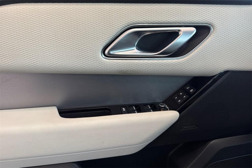 used 2022 Land Rover Range Rover Velar car, priced at $41,995