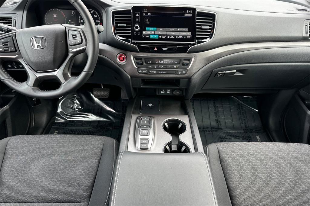 used 2024 Honda Ridgeline car, priced at $37,995