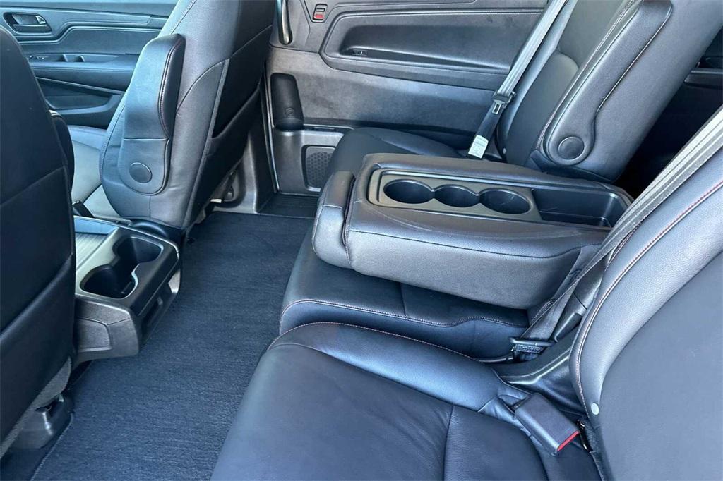 used 2024 Honda Odyssey car, priced at $38,795