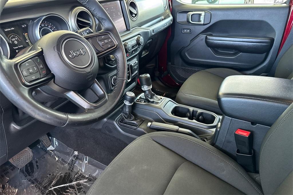 used 2021 Jeep Wrangler Unlimited car, priced at $27,495
