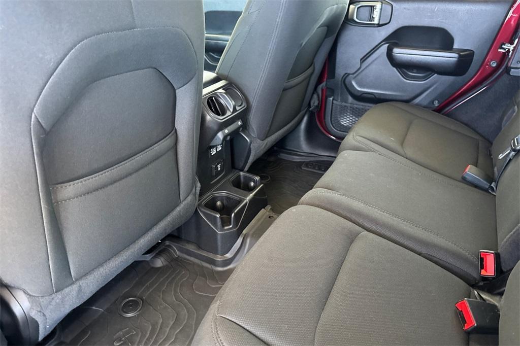 used 2021 Jeep Wrangler Unlimited car, priced at $27,495