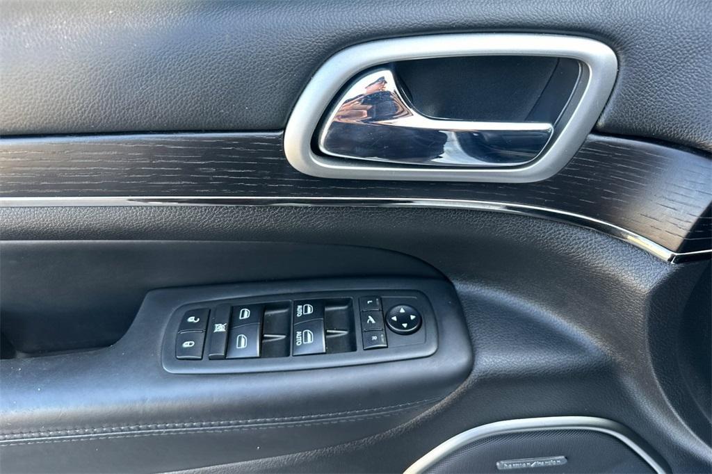 used 2018 Jeep Grand Cherokee car, priced at $20,095
