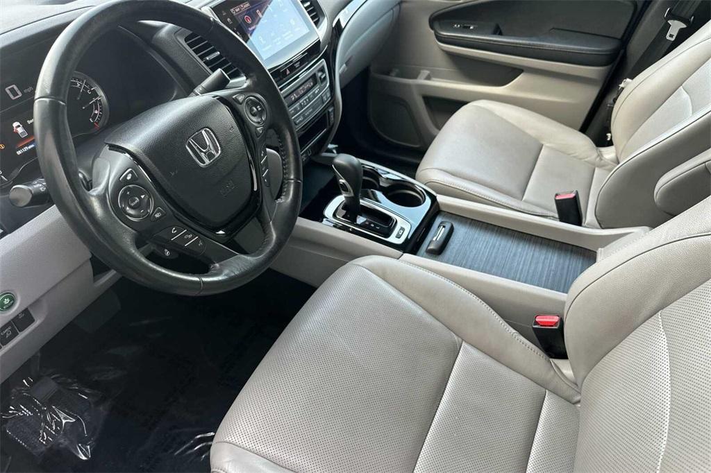 used 2019 Honda Ridgeline car, priced at $24,295